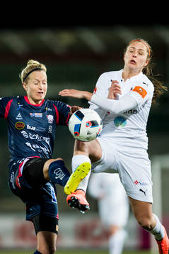 Linköpings Janni Arnth Jensen och Rosengårds Lieke Martens