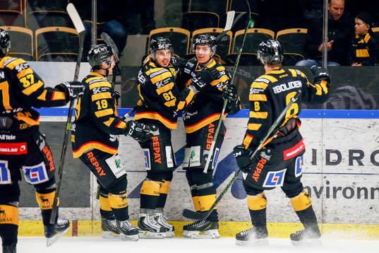 Skellefteås Pär Lindholm jublar