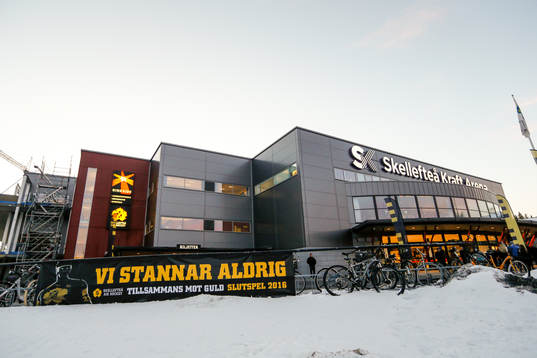 Bläddra bland fler bilder av  Ishockey, SHL, Kvartsfinal 1, Skellefteå - HV71
