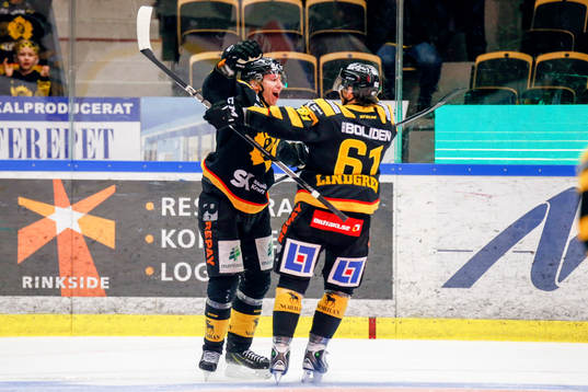 Skellefteås Pär Lindholm jublar