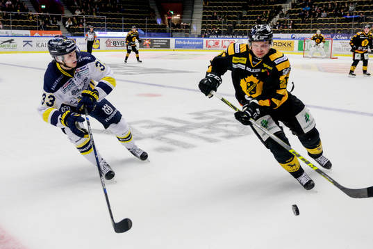 s Niklas Hansson