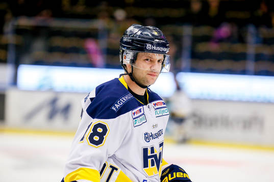 s Pär Arlbrandt