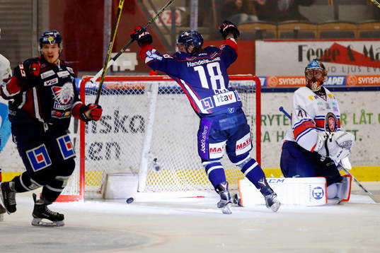 Mål 3-1 av Linköpings Daniel Rahimi förbi Växjös