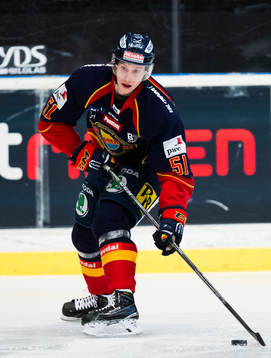 Djurgårdens Robin Alvarez med pucken