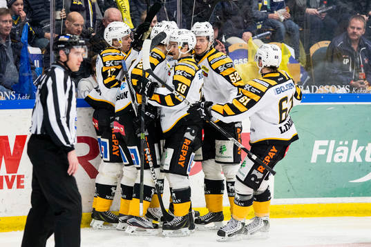 Skellefteås spelare jublar