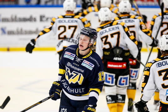 Bläddra bland fler bilder av Ishockey, SHL, kvartsfinal 2, HV71 - Skellefteå