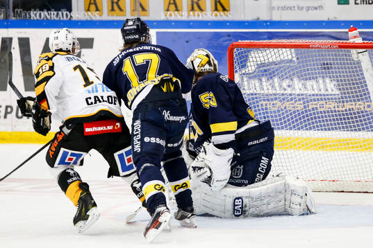 Skellefteås Andrew Calof styr in det avgörande målet