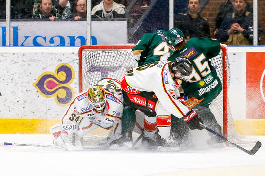 Bläddra bland fler bilder av Ishockey, SHL, Kvartsfinal 2, Färjestad - Luleå
