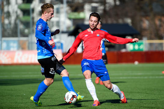 Halmstads Andreas Bengtsson och Örgrytes Dardan Mustafa