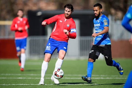 Örgrytes George Mourad och Halmstads Junes Barny