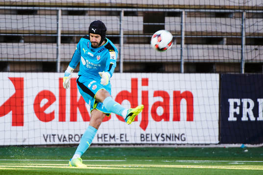 Helsingborgs målvakt Matt Pyzdrowski