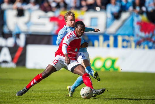 Kalmars Lumala Abdu och Malmö FFs Oscar Lewicki