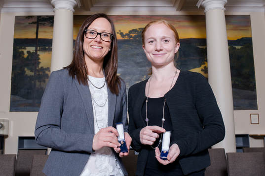 Pernilla Larsson och Linn Andersson som båda tilldelats
