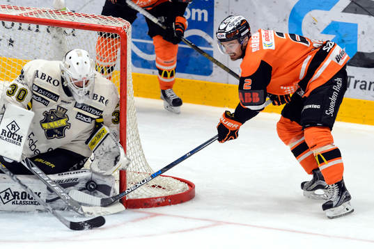 s målvakt Gustaf Lindvall