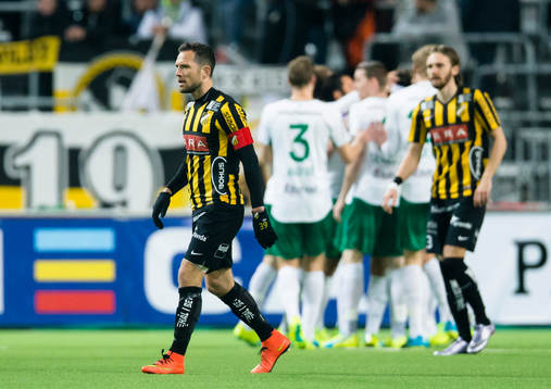 Häckens Martin Ericsson ser deppig ut