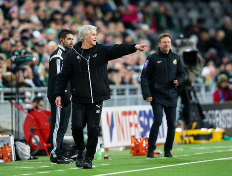 Hammarbys tränare Nanne Bergstrand ger direktiv
