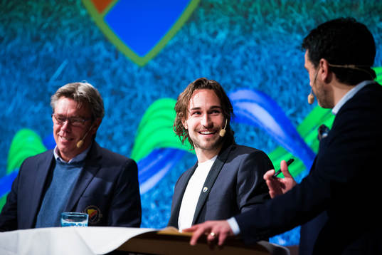 Per Olsson, tränare Djurgården, och Kevin Walker,