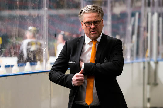 Karlskronas tränare Per Hånberg innan kval 2 till SHL i