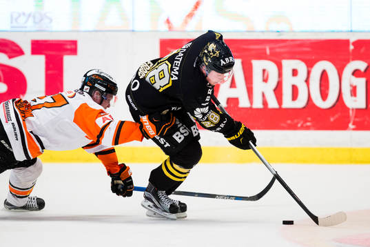 s Jesper Frödén