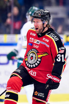 Luleås Jonathan Granström jublar