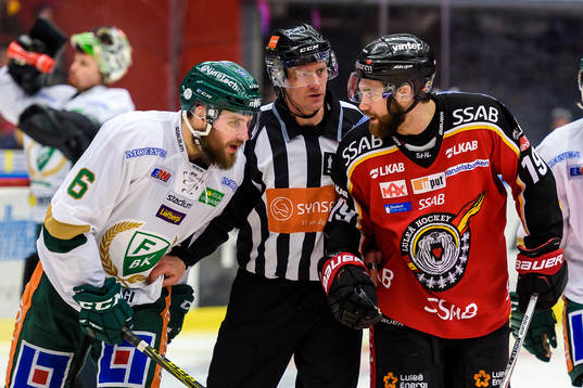 Färjestads Mikael Wikstrand och Luleås Jacob Lagacé