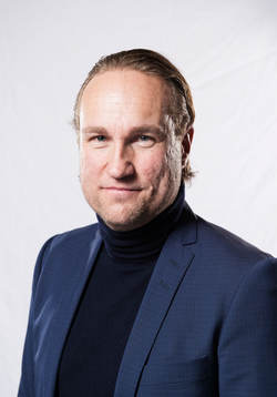 Chris Härenstam, SVT