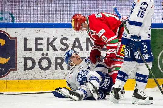 Modos Per-Åge Skröder står över Leksands Anton Karlsson