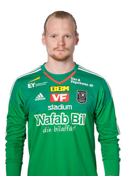 Målvakt Mathias Karlsson
