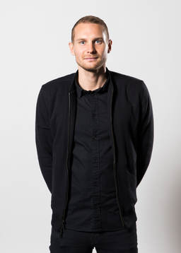 Richard Spong, Frej
