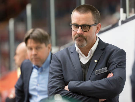 Färjestads tränare Tommy Samuelsson deppar