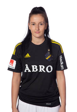 Daniella Novakovic