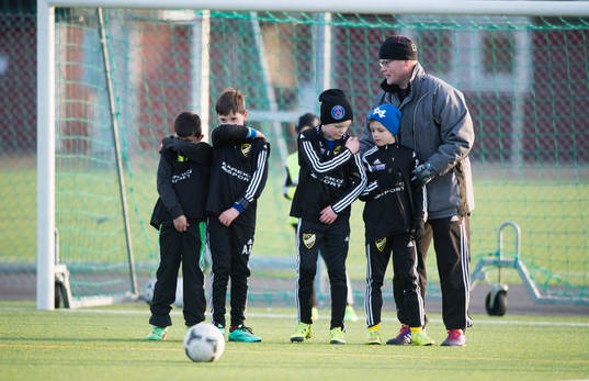 IFK Hässleholms pojkar födda 2007, 9-åringar, tränar