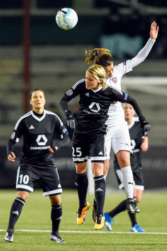 Frankfurts Saskia Bartusiak och Rosengårds Sara Björk