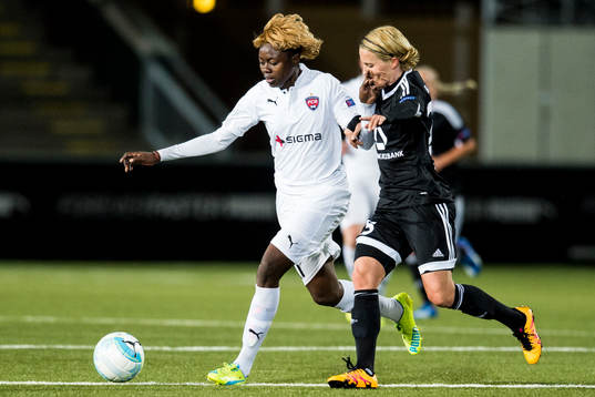 Rosengårds Gaëlle Enganamouit och Frankfurts Celine Rumpf