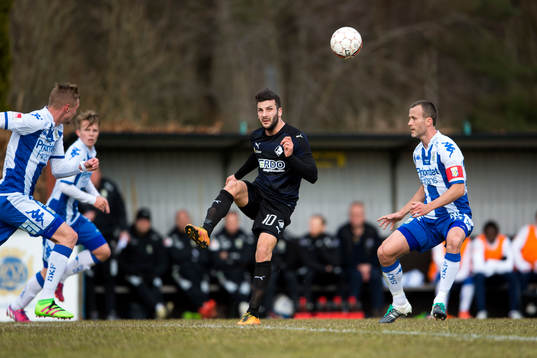 Randers Mikael Ishak och IFK Göteborgs Hjalmar Jonsson