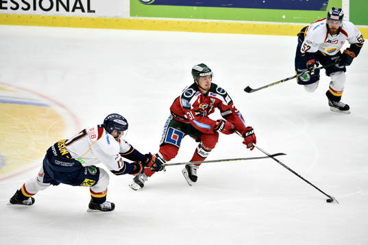 Frölundas Nicklas Lasu och Djurgårdens Henrik Eriksson