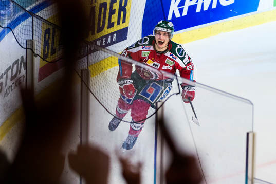 Frölundas Andreas Johnson jublar