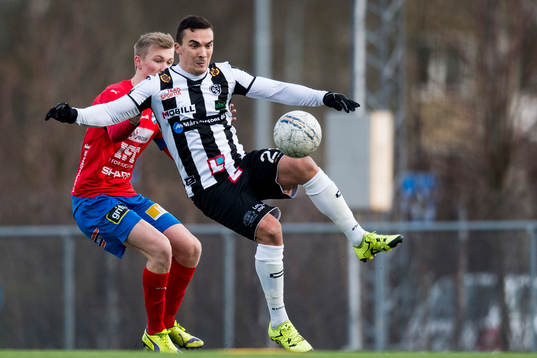 Landskronas Admir Aganovic och Östers Fritiof Björkén