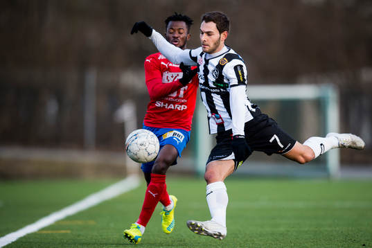 Landskronas Alexander Tkacz och Östers Richard Donkor