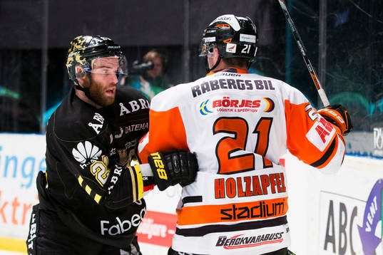 s Christian Sandberg och Karlskronas Riley Holzapfel