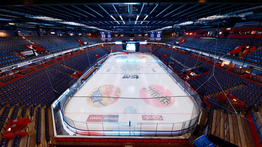 SAAB Arena före femte kvartsfinalen i SHL mellan
