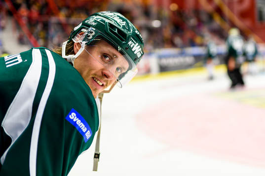 Färjestads Magnus Nygren på uppvärmningen
