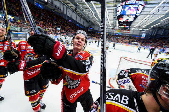 Luleås Christopher Mastomäki  jublar