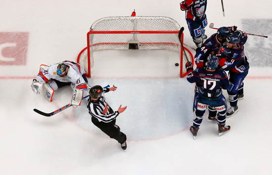 Mål 1-1 av Linköpings Jens Jakobs förbi Växjös