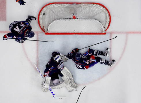 Mål 1-2 av Växjös Sakari Salminen förbi liggande
