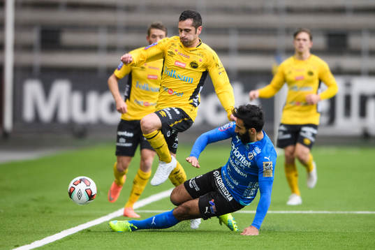 Halmstads Mohammed Ali Khan bryter boll av Elfsborgs Emir