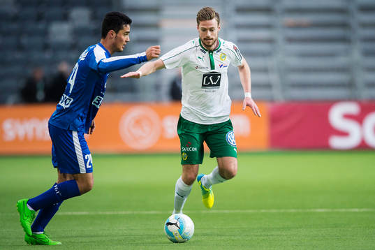 Esteghlals Omid Nourafkan och Hammarbys Arnor Smarason