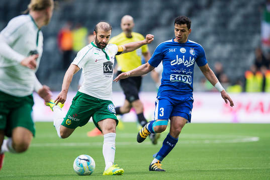 Hammarbys Kennedy Bakircioglu och Esteghlals Reza