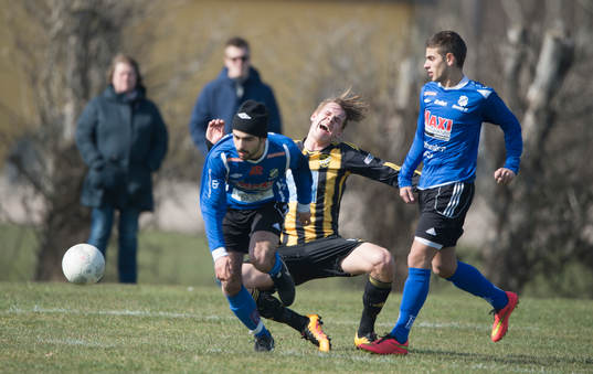 IFK Hässleholms Filip Ranmo i träningsmatchen mellan