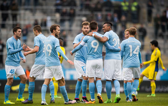 Malmö FFs spelare jublar